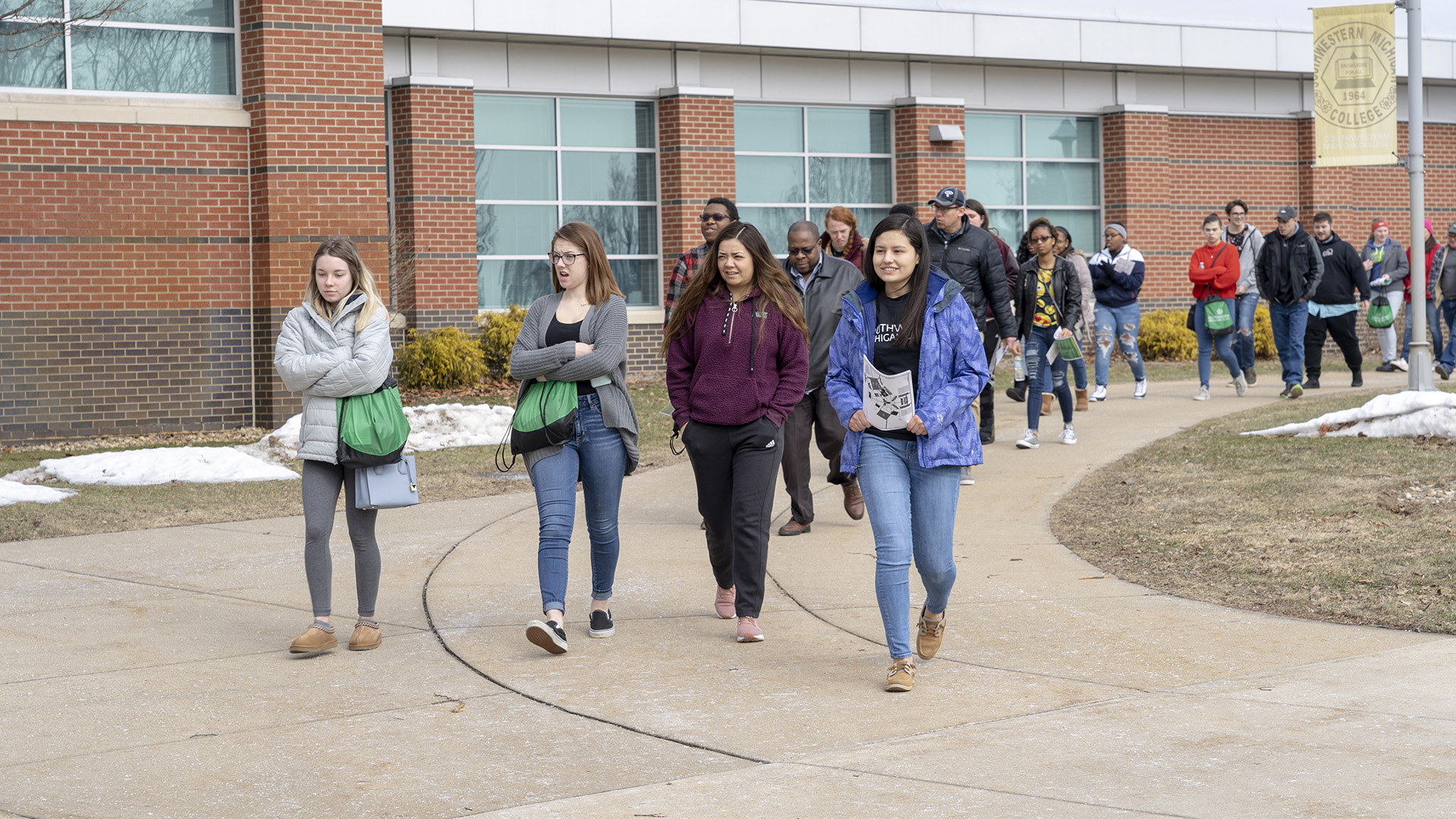 Students tour the residence halls