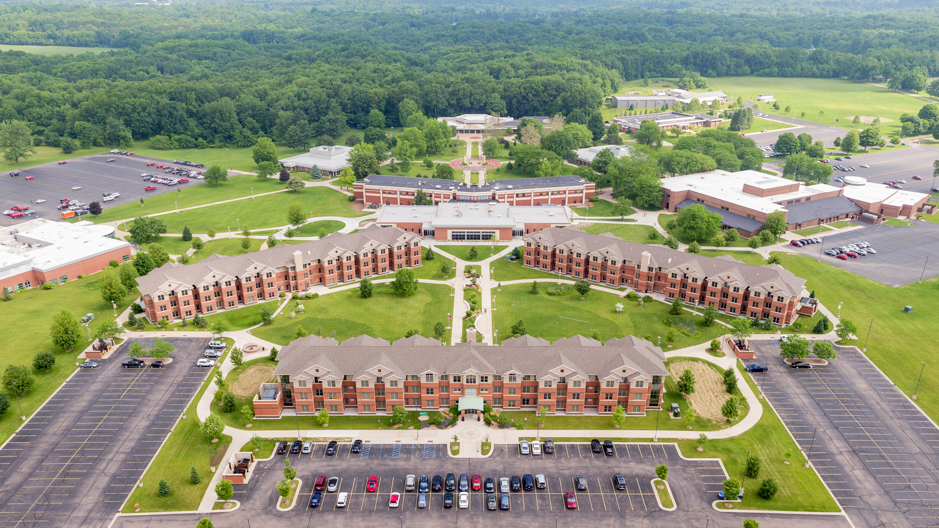 Aerial photo of the SMC Dowagiac cmapus