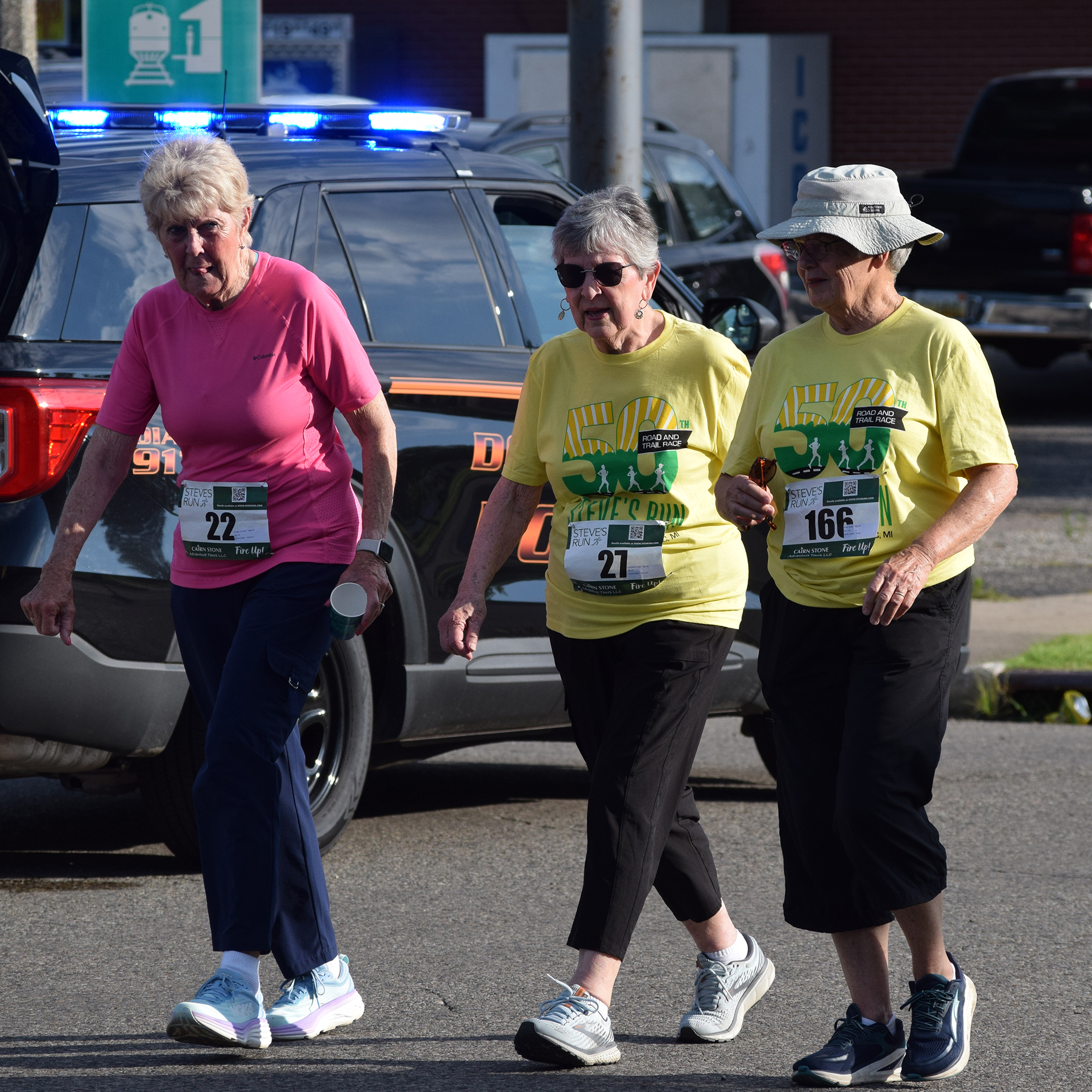Camille Briegel, Linda Campbell, Janet Ross