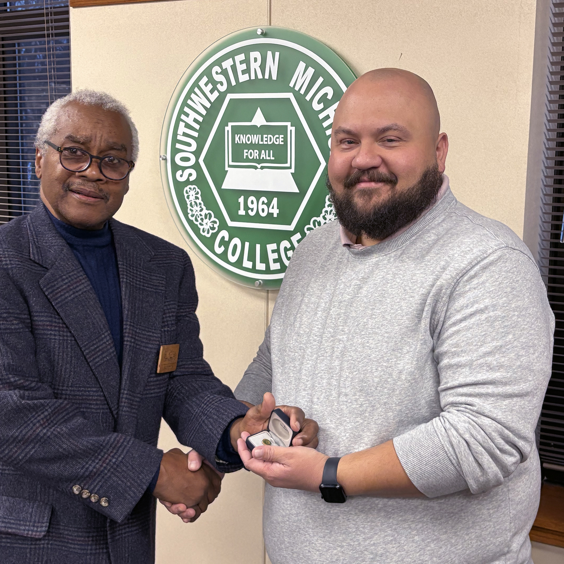 Skip Dyes, Branden Pompey